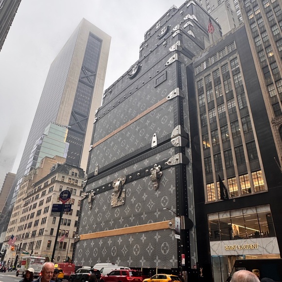 - - UNLISTED item - Picture 6 of 7